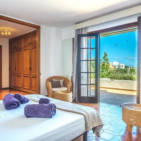 Casa Mamita Ibiza 펜션